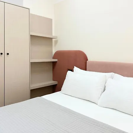 Апартаменты By The Sea - Hbs *