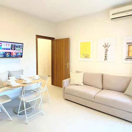By The Sea - Hbs Apartman Golem