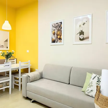 By The Sea - Hbs Golem (Tirana)