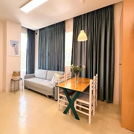 By The Sea - Hbs Apartman Golem