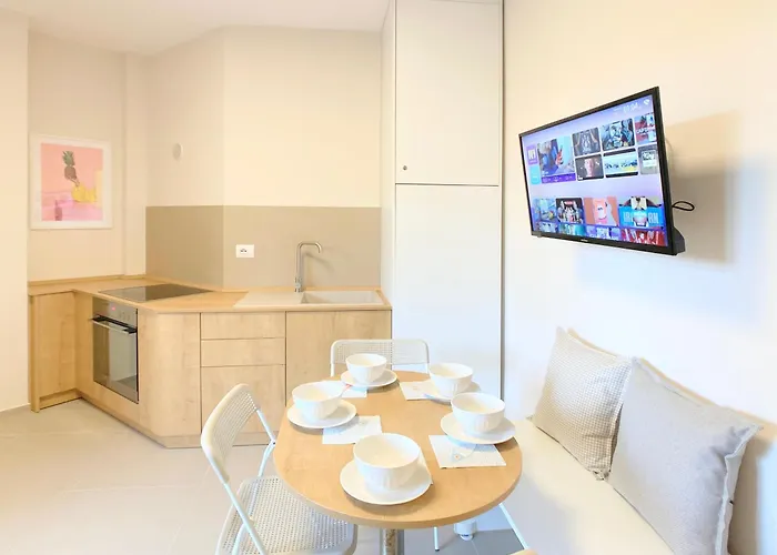 By The Sea - Hbs Golem (Tirana)