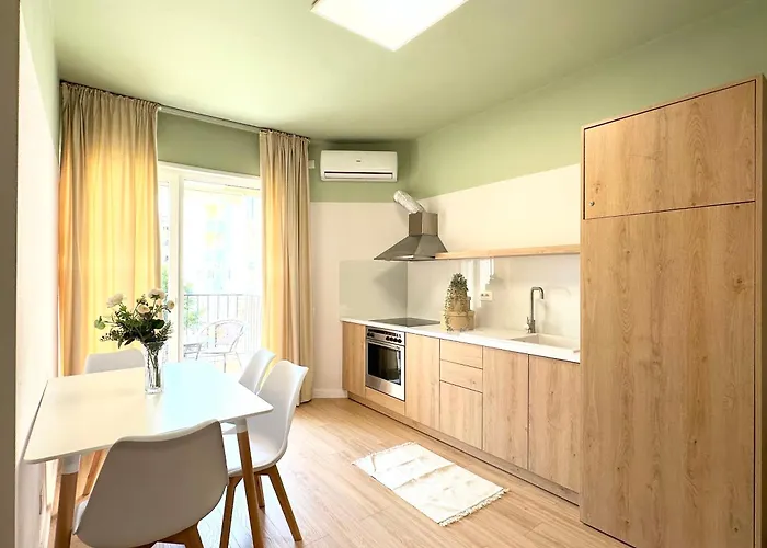 Appartement By The Sea - Hbs *