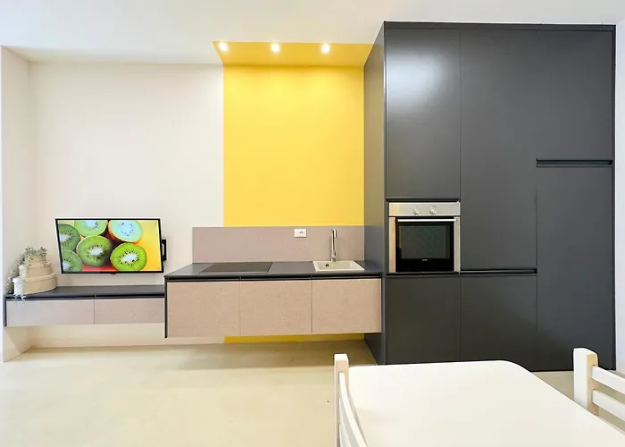 By The Sea - Hbs Appartement Golem (Tirana)