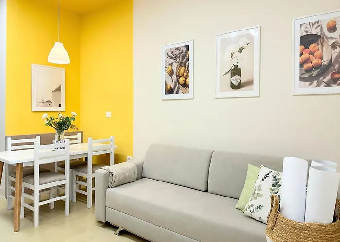 By The Sea - Hbs Golem (Tirana)