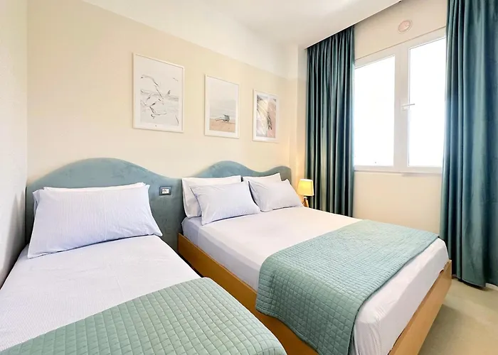 By The Sea - Hbs * Golem (Tirana)