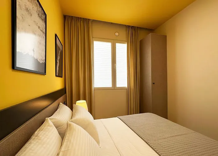 By The Sea - Hbs Appartement Golem (Tirana)