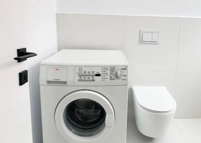 By The Sea - Hbs * Golem (Tirana)